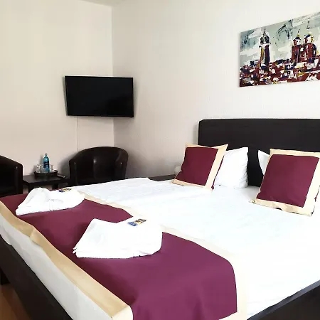 Alabama 3* ルターシュタット・ヴィッテンベルク