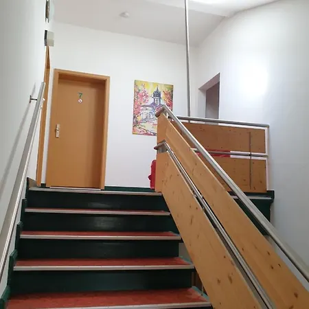 ゲストハウス Alabama 3*