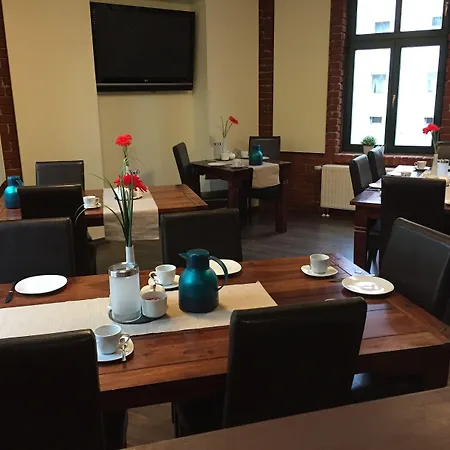 ゲストハウス Alabama 3*